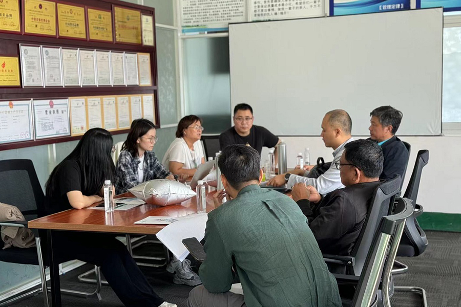 Myanmarská továrna na továrna